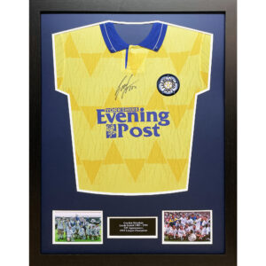 Leeds United Gordon Strachan Signed 1992 Shirt Framed